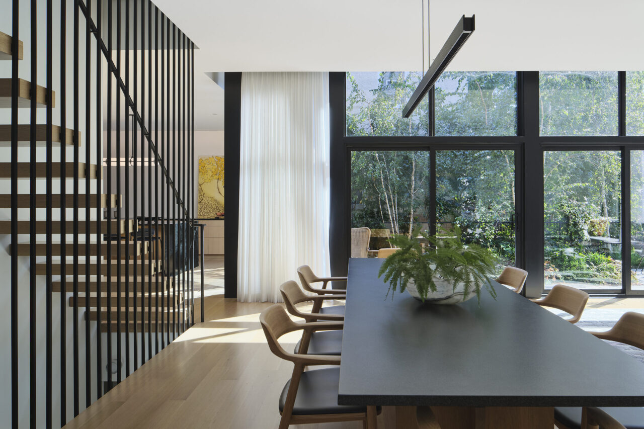 gb&d Magazine explores the Sustainable Design behind Lakewood Balmoral Residence